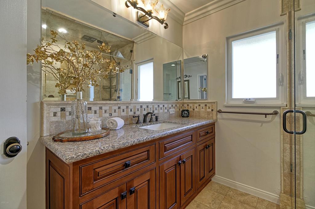 Ventura, California, 93003, United States, 4 Bedrooms Bedrooms, ,4 BathroomsBathrooms,Residential,Active,1944051