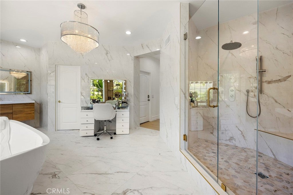 Rowland Heights, California, 91748, United States, 5 Bedrooms Bedrooms, ,6 BathroomsBathrooms,Residential,Pending,1986868