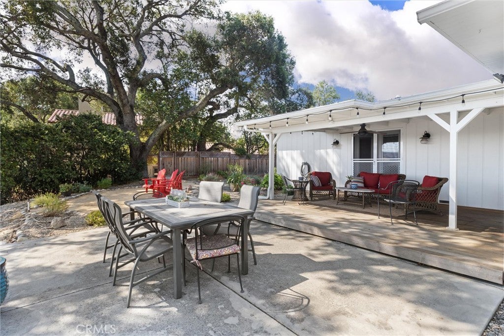 Atascadero, California, 93422, United States, 4 Bedrooms Bedrooms, ,2 BathroomsBathrooms,Residential,Active,1913985