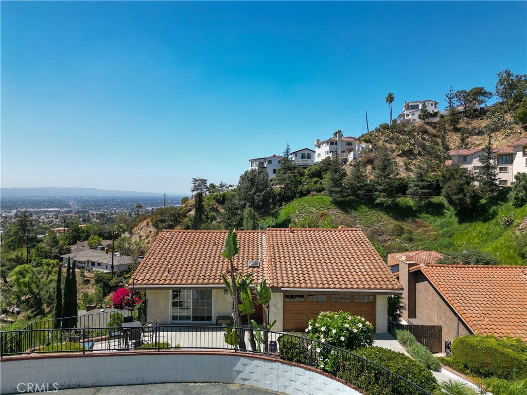 Burbank, California, 91501, United States, 5 Bedrooms Bedrooms, ,5 BathroomsBathrooms,Residential,Active,1943797