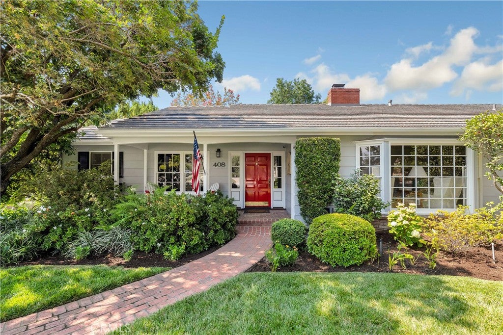 Arcadia, California, 91007, United States, 5 Bedrooms Bedrooms, ,4 BathroomsBathrooms,Residential,Active,1933725