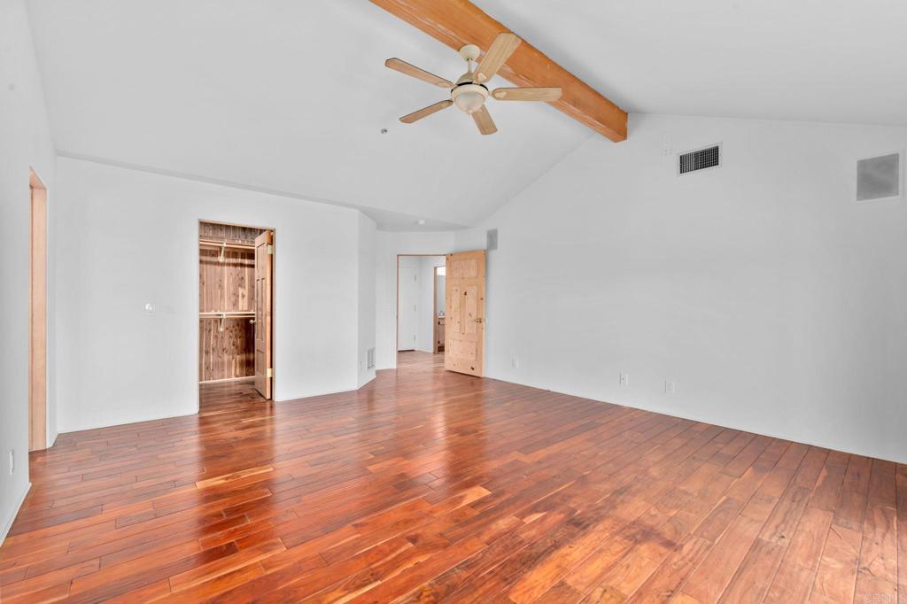 Escondido, California, 92026, United States, 3 Bedrooms Bedrooms, ,2 BathroomsBathrooms,Residential,Active,1972147