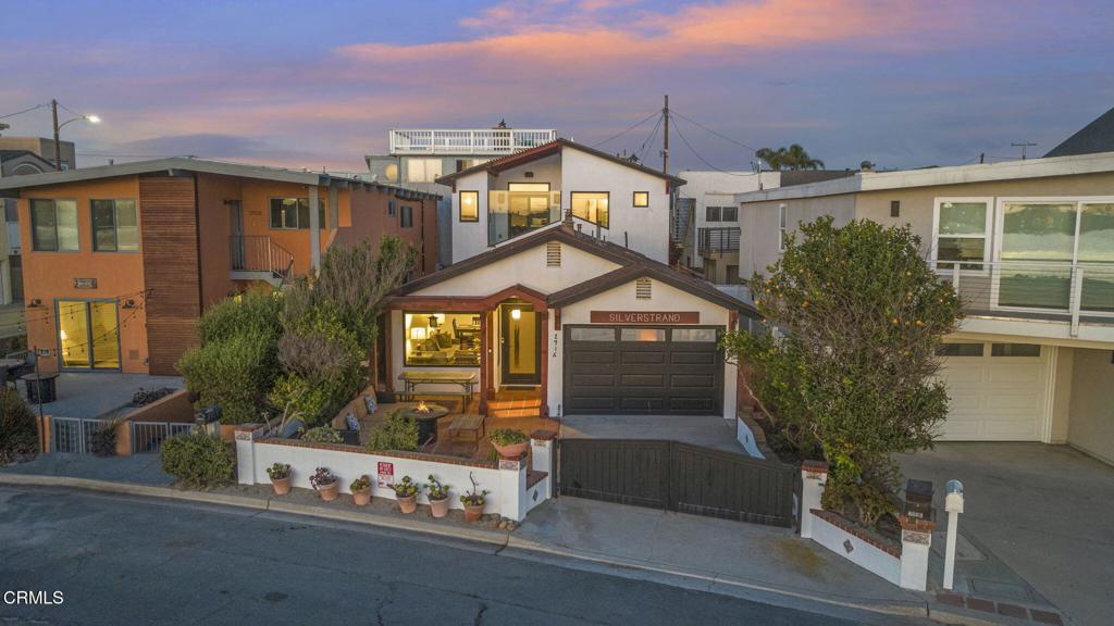Oxnard, California, 93035, United States, 4 Bedrooms Bedrooms, ,3 BathroomsBathrooms,Residential,Active,2015438