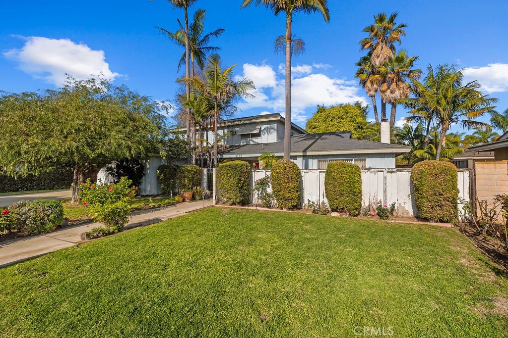 Newport Beach, California, 92660, United States, 4 Bedrooms Bedrooms, ,3 BathroomsBathrooms,Residential,Pending,2016109