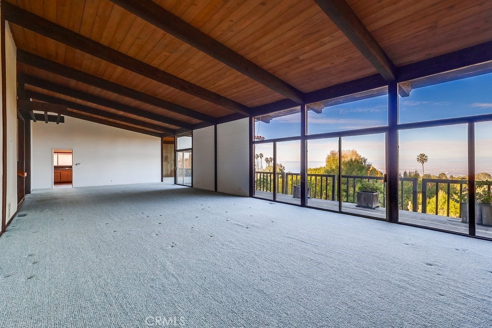 Palos Verdes Estates, California, 90274, United States, 3 Bedrooms Bedrooms, ,4 BathroomsBathrooms,Residential,Active,2016695