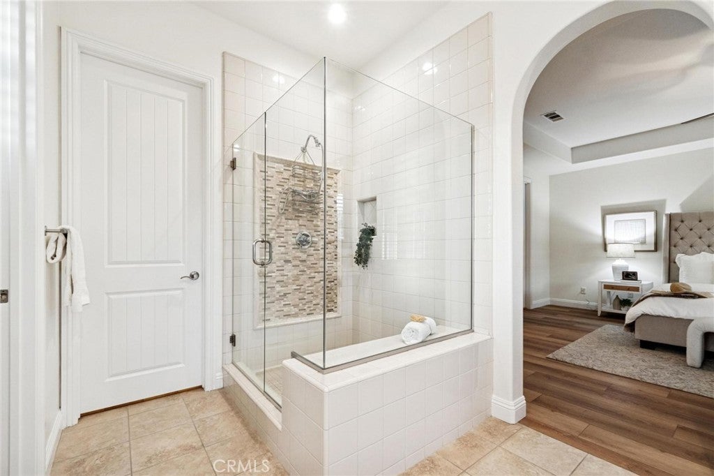 Canyon Country, California, 91387, United States, 3 Bedrooms Bedrooms, ,4 BathroomsBathrooms,Residential,Active,2015235