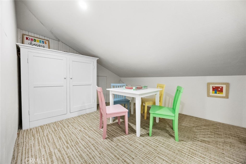928 S El Molino Ave – image 40