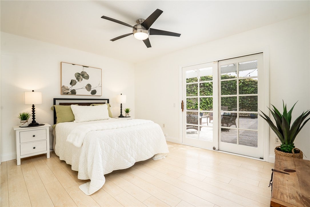 Huntington Beach, California, 92647, United States, 4 Bedrooms Bedrooms, ,3 BathroomsBathrooms,Residential,Active,2037145