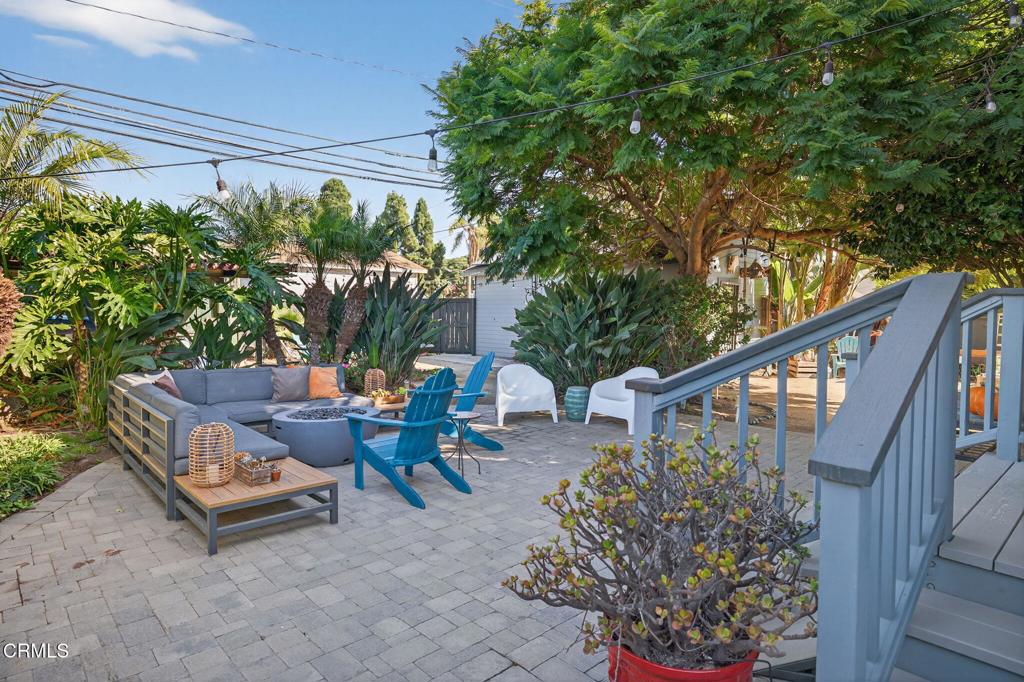 Oxnard, California, 93030, United States, 5 Bedrooms Bedrooms, ,2 BathroomsBathrooms,Residential,Active,1985561