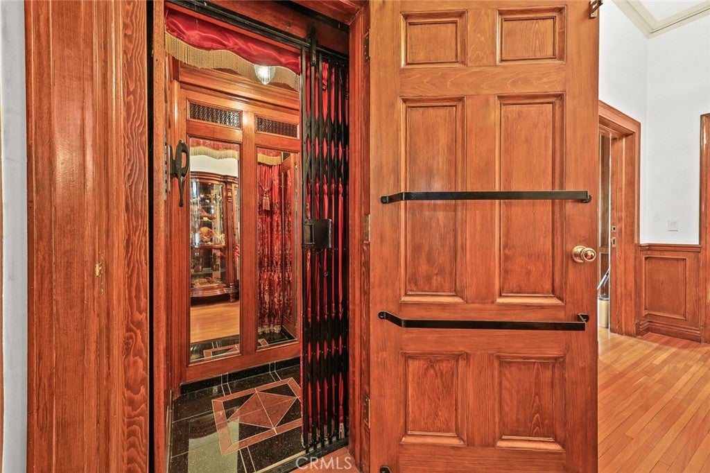 San Marino, California, 91108, United States, 6 Bedrooms Bedrooms, ,6 BathroomsBathrooms,Residential,Active,2008270