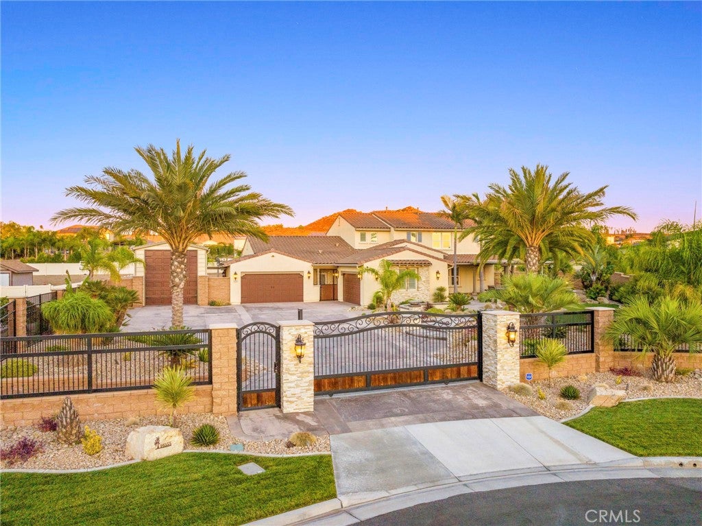Riverside, California, 92504, United States, 6 Bedrooms Bedrooms, ,4 BathroomsBathrooms,Residential,Active,1943798