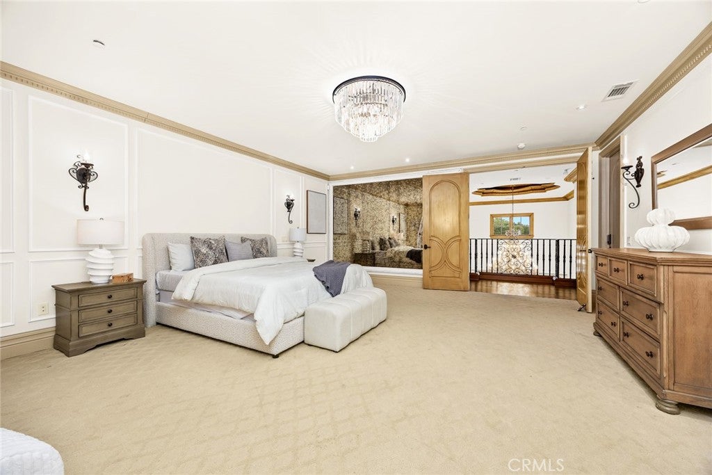 Arcadia, California, 91007, United States, 4 Bedrooms Bedrooms, ,5 BathroomsBathrooms,Residential,Active,2015840