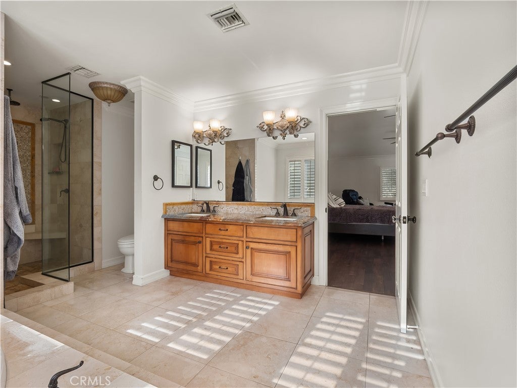 Canyon Country, California, 91387, United States, 5 Bedrooms Bedrooms, ,5 BathroomsBathrooms,Residential,Active,1926896