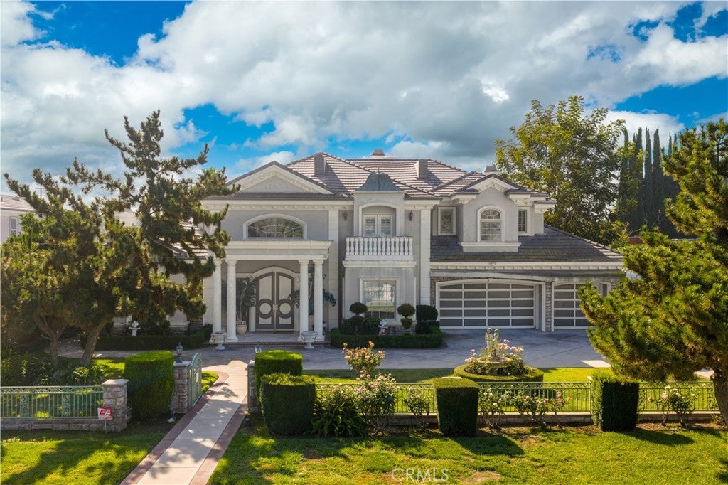 Arcadia, California, 91007, United States, 6 Bedrooms Bedrooms, ,7 BathroomsBathrooms,Residential,Active,1994965