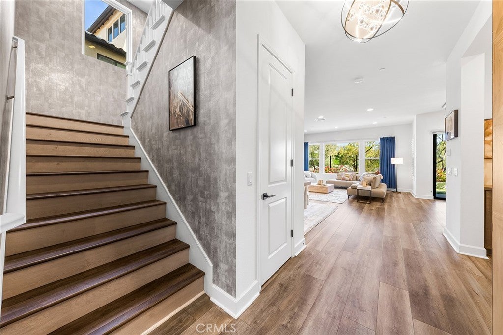 Lake Forest, California, 92630, United States, 5 Bedrooms Bedrooms, ,6 BathroomsBathrooms,Residential,Active,1801044