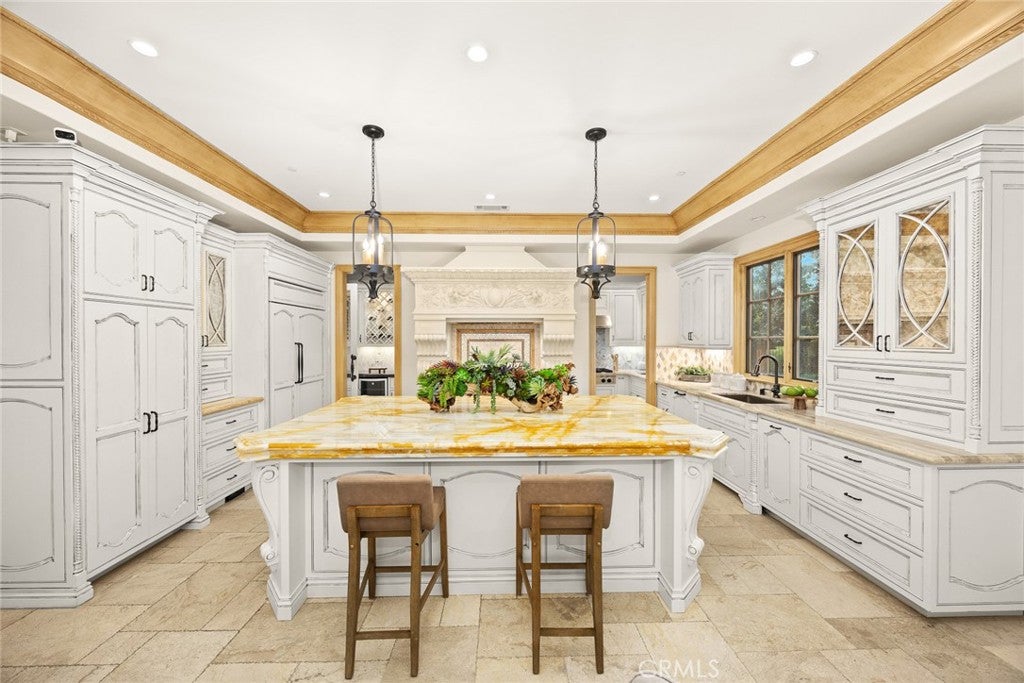 Arcadia, California, 91007, United States, 4 Bedrooms Bedrooms, ,5 BathroomsBathrooms,Residential,Active,1968391