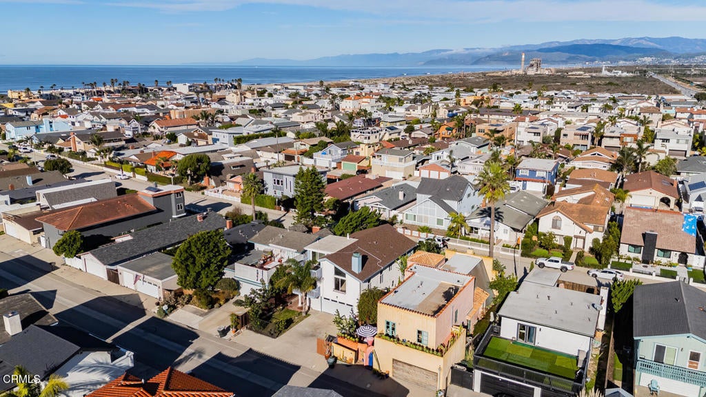 Oxnard, California, 93035, United States, 4 Bedrooms Bedrooms, ,2 BathroomsBathrooms,Residential,Active,2008928