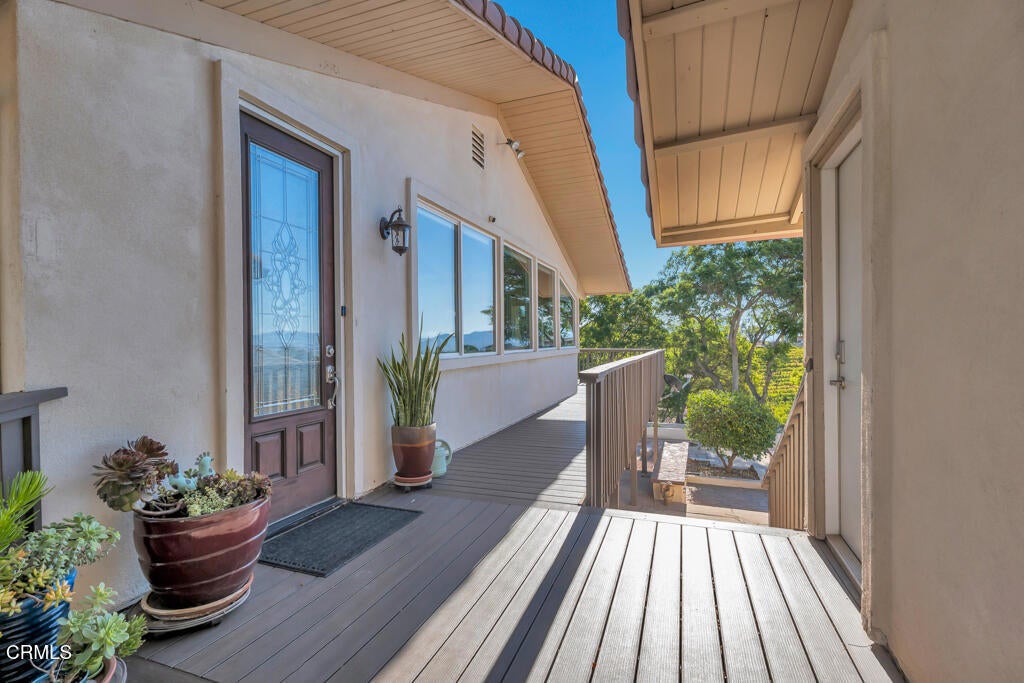 Camarillo, California, 93010, United States, 4 Bedrooms Bedrooms, ,6 BathroomsBathrooms,Residential,Active,1987228