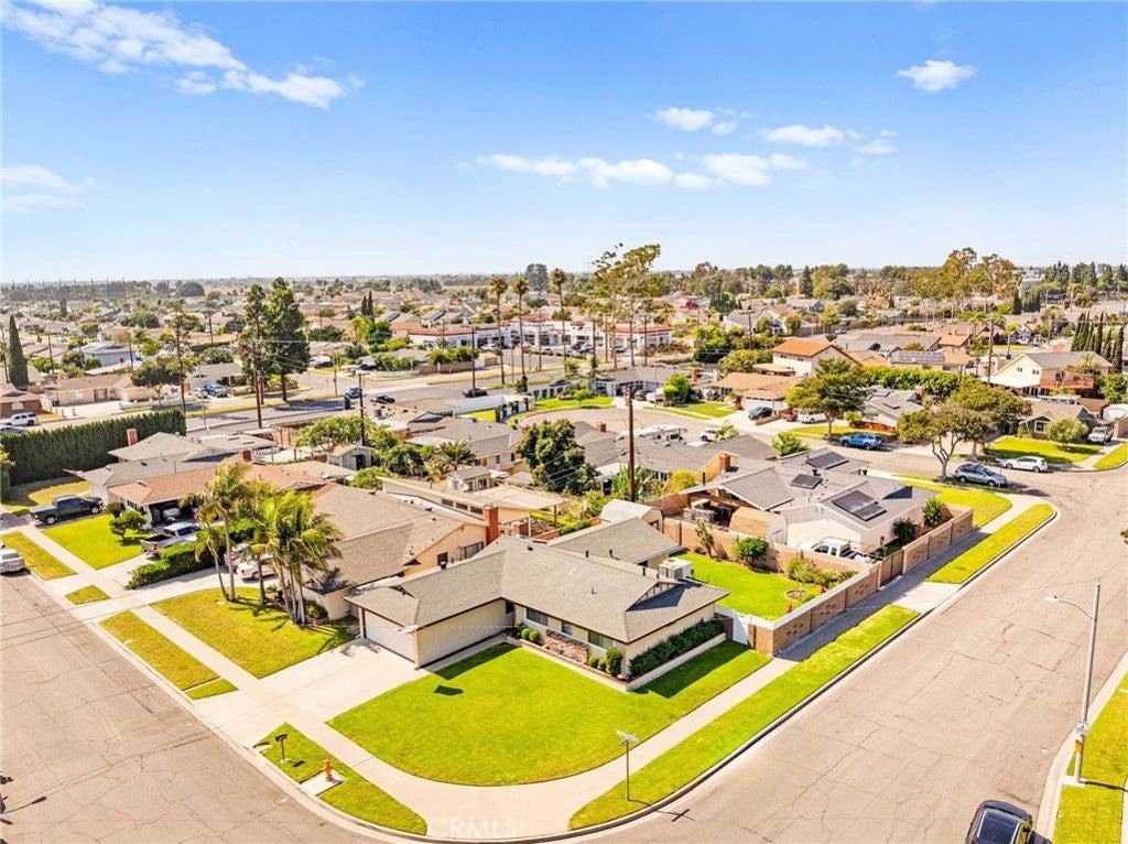 Garden Grove, California, 92845, United States, 4 Bedrooms Bedrooms, ,2 BathroomsBathrooms,Residential,Active,1915046