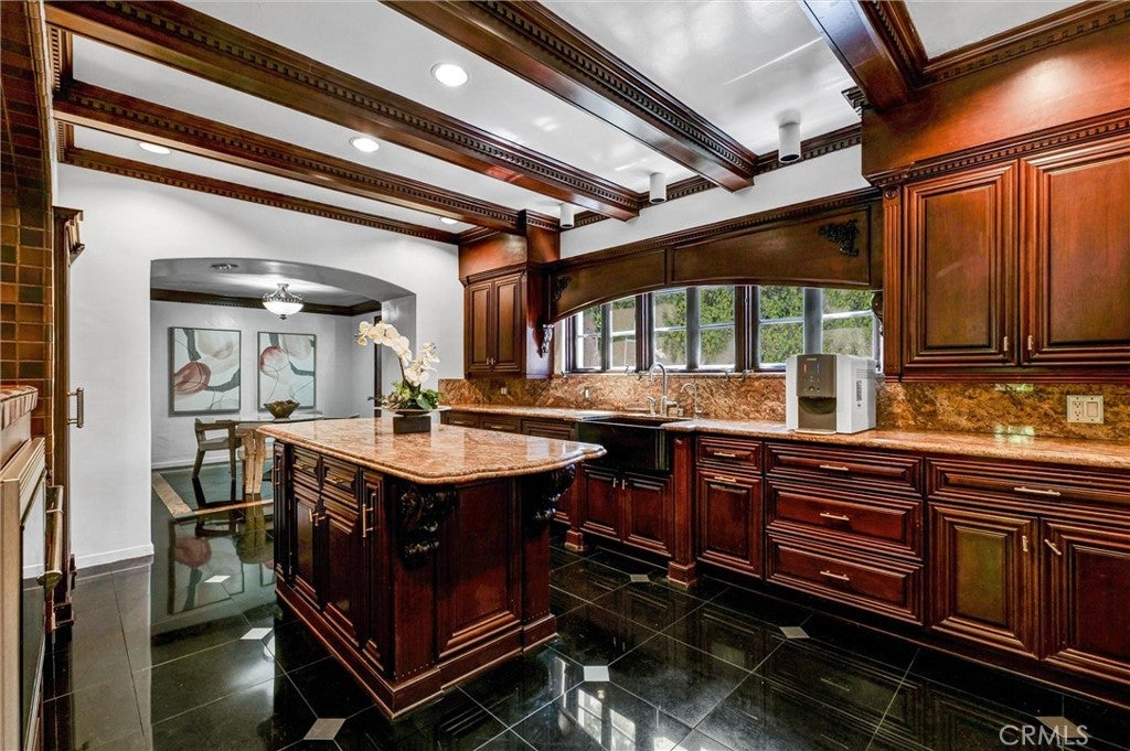 San Marino, California, 91108, United States, ,7 BathroomsBathrooms,Residential,Active,1765079