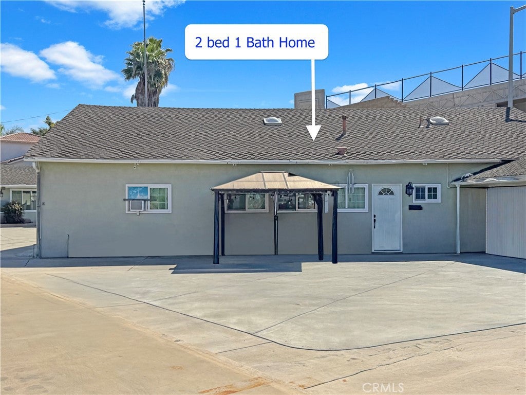 Huntington Beach, California, 92647, United States, ,5 BathroomsBathrooms,Residential,Active,1867911