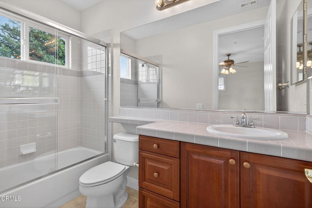 Camarillo, California, 93012, United States, 5 Bedrooms Bedrooms, ,6 BathroomsBathrooms,Residential,Active,2006970