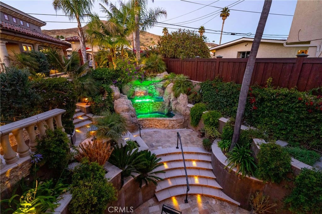 Cayucos, California, 93430, United States, ,5 BathroomsBathrooms,Residential,Active,1769481