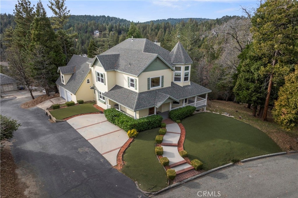 Lake Arrowhead, California, 92352, United States, 4 Bedrooms Bedrooms, ,4 BathroomsBathrooms,Residential,Active,2007295