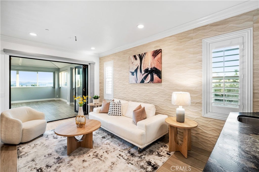 Yorba Linda, California, 92886, United States, 6 Bedrooms Bedrooms, ,7 BathroomsBathrooms,Residential,Active,1985877