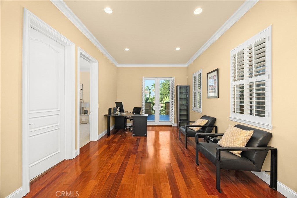 South Pasadena, California, 91030, United States, 4 Bedrooms Bedrooms, ,5 BathroomsBathrooms,Residential,Active,1968417