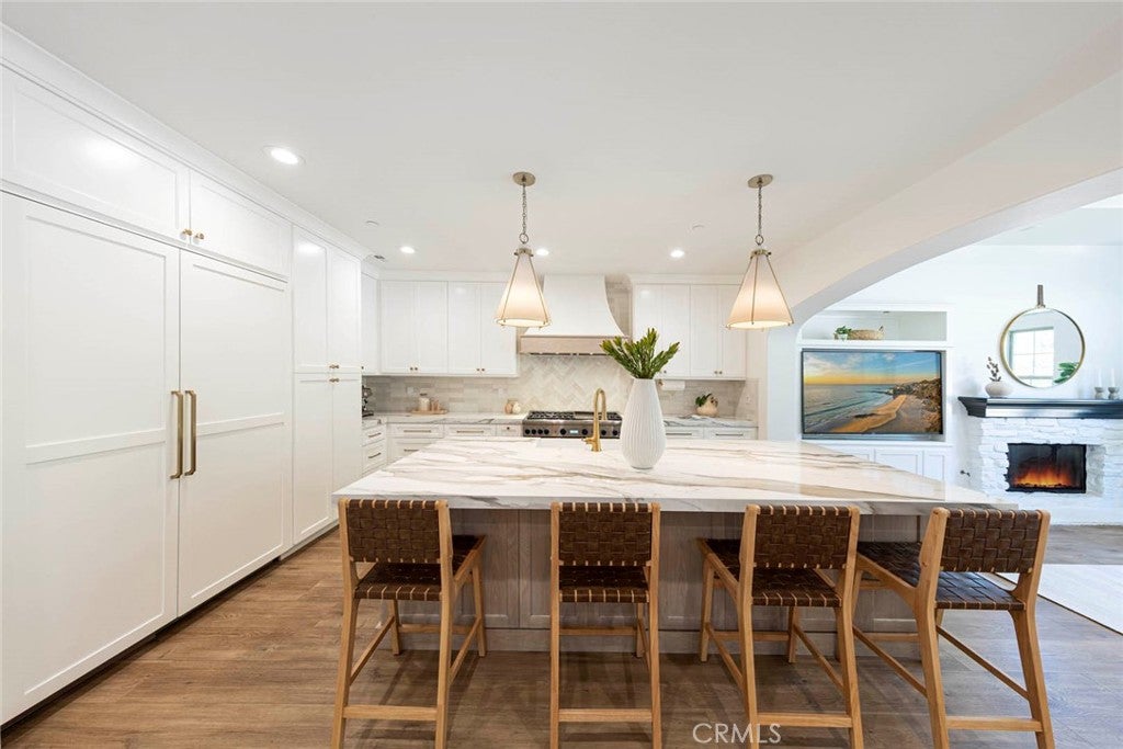 San Clemente, California, 92673, United States, 6 Bedrooms Bedrooms, ,5 BathroomsBathrooms,Residential,Active,1922275