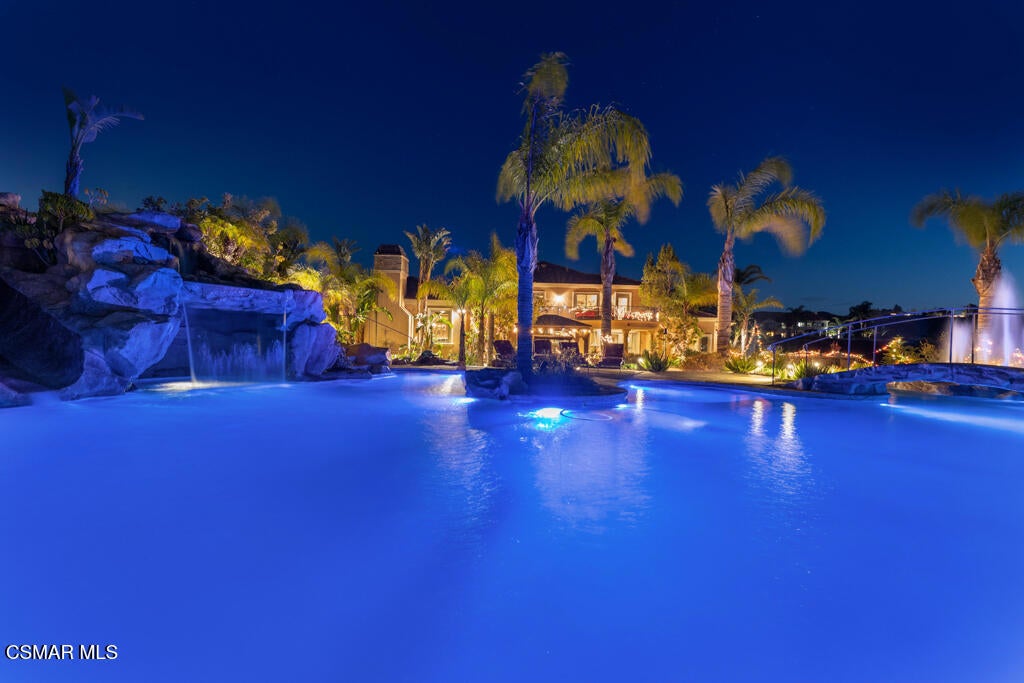 Simi Valley, California, 93065, United States, ,8 BathroomsBathrooms,Residential,Active,1755184