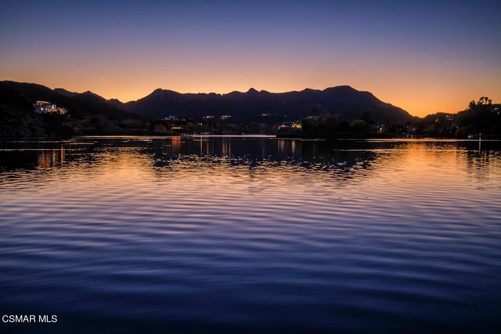 Lake Sherwood, California, 91361, United States, ,4 BathroomsBathrooms,Residential,Active,1820410