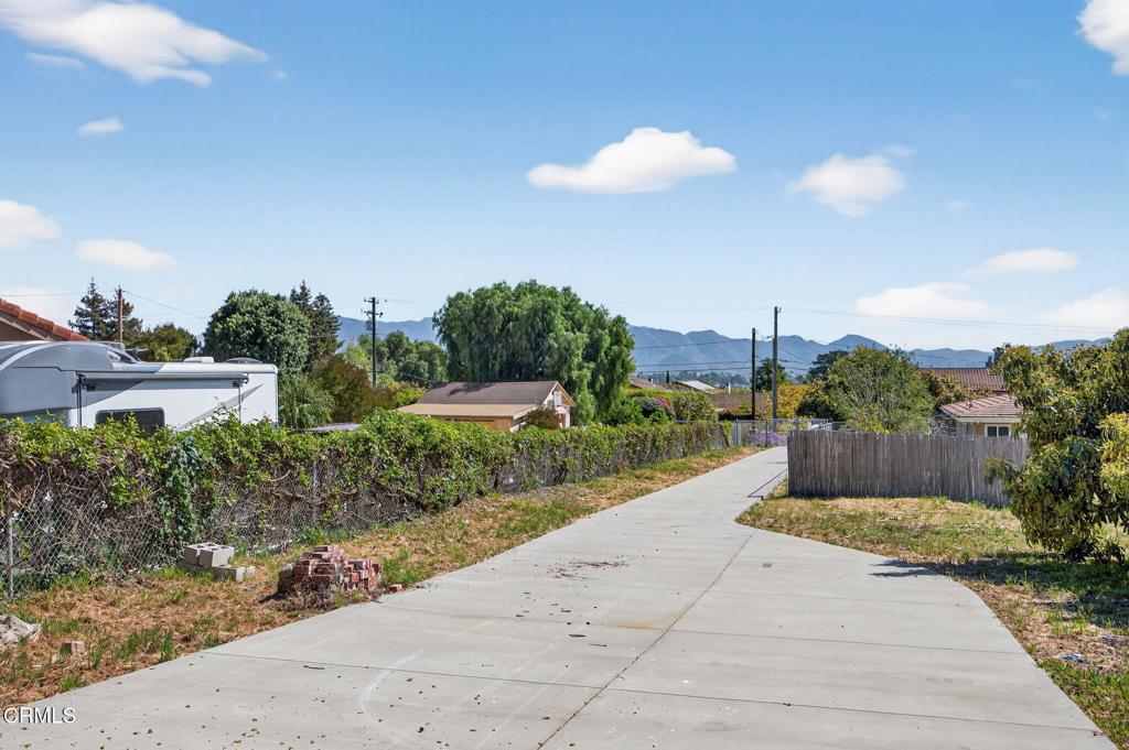 Camarillo, California, 93010, United States, 4 Bedrooms Bedrooms, ,3 BathroomsBathrooms,Residential,Active,2027321