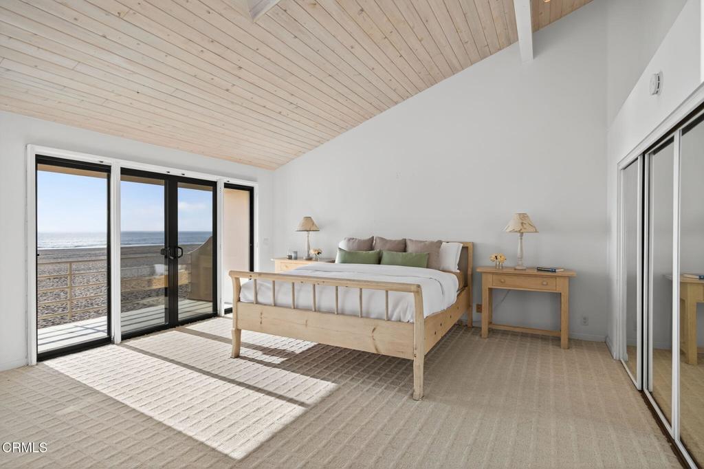 Oxnard, California, 93035, United States, 3 Bedrooms Bedrooms, ,3 BathroomsBathrooms,Residential,Active,1951816