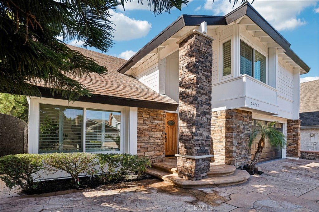 Lake Forest, California, 92630, United States, 5 Bedrooms Bedrooms, ,3 BathroomsBathrooms,Residential,Active,2002616