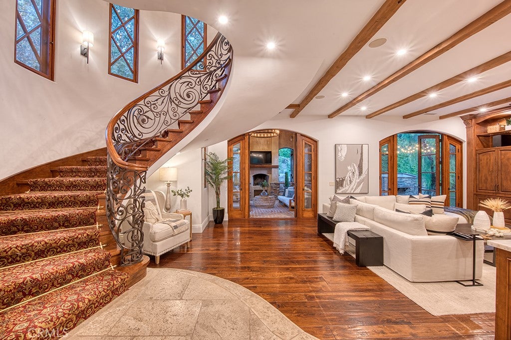 Coto De Caza, California, 92679, United States, 6 Bedrooms Bedrooms, ,9 BathroomsBathrooms,Residential,Active,1832334