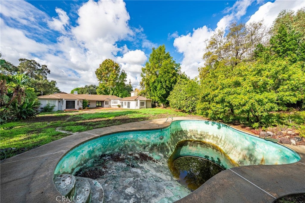 Arcadia, California, 91006, United States, 4 Bedrooms Bedrooms, ,4 BathroomsBathrooms,Residential,Active,1997620