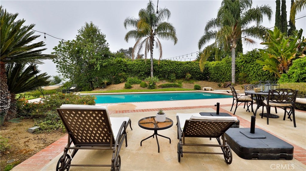 Redlands, California, 92373, United States, 5 Bedrooms Bedrooms, ,4 BathroomsBathrooms,Residential,Active,1985883