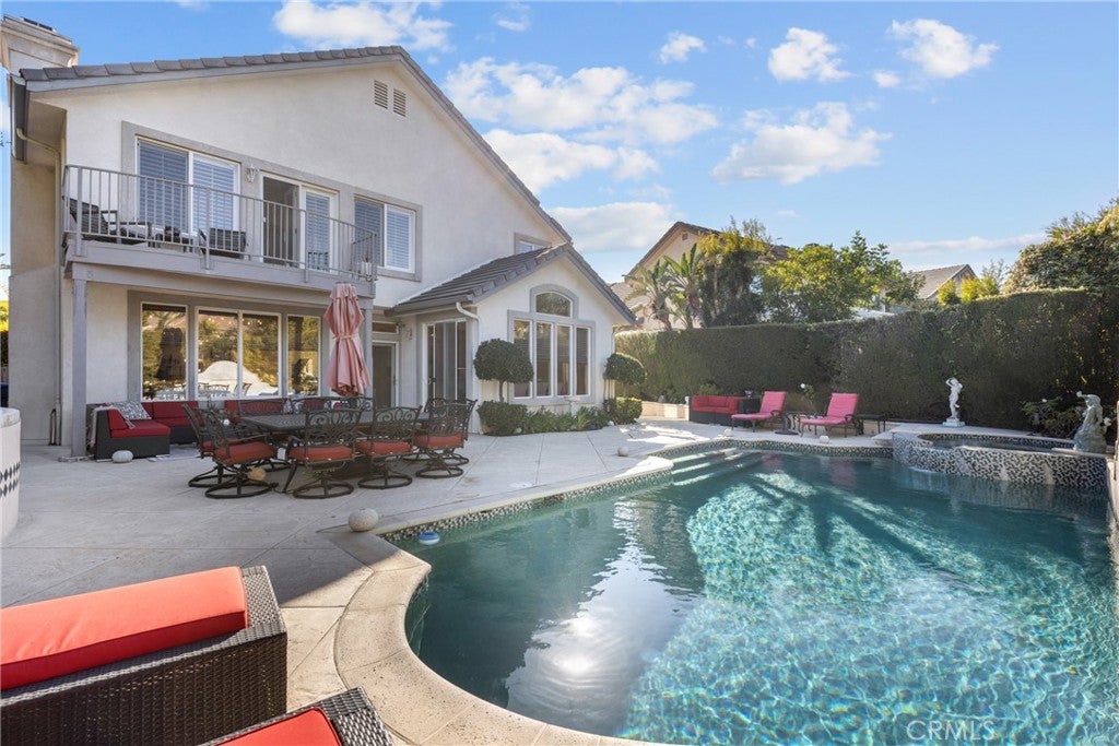 Porter Ranch, California, 91326, United States, 4 Bedrooms Bedrooms, ,4 BathroomsBathrooms,Residential,Active,1989767