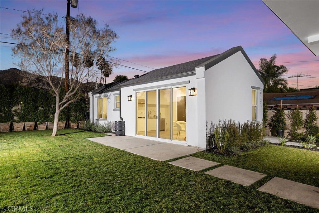 Pasadena, California, 91107, United States, 5 Bedrooms Bedrooms, ,6 BathroomsBathrooms,Residential,Active,2016401