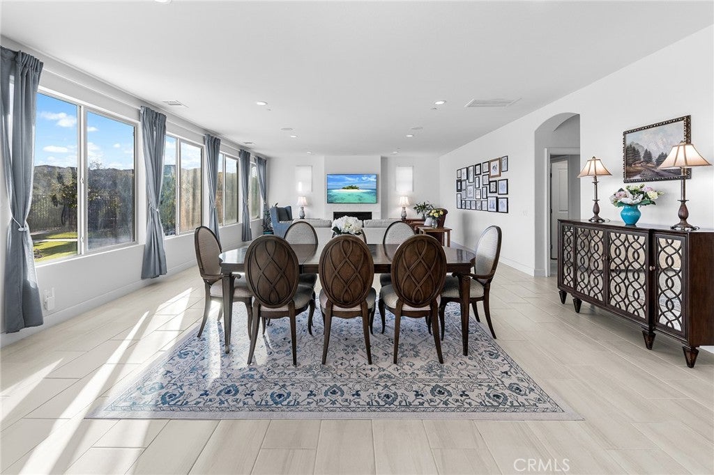 Chino Hills, California, 91709, United States, 5 Bedrooms Bedrooms, ,6 BathroomsBathrooms,Residential,Active,1986885