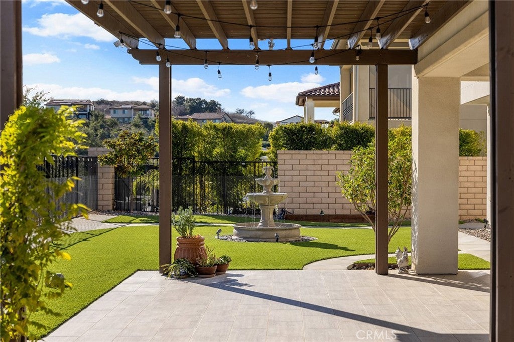 Chino Hills, California, 91709, United States, 5 Bedrooms Bedrooms, ,6 BathroomsBathrooms,Residential,Active,1986885