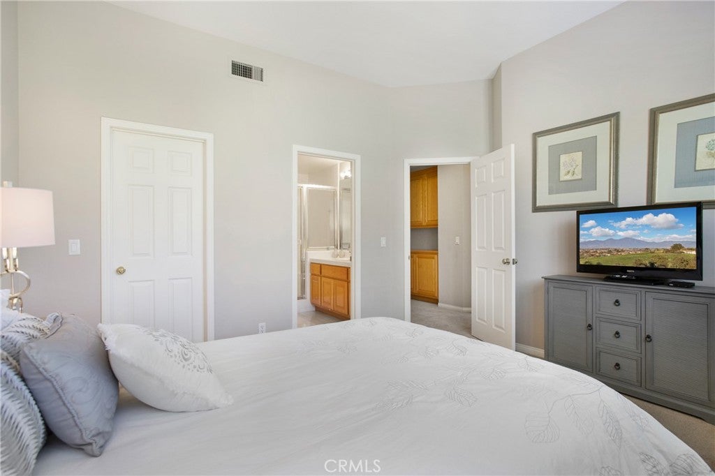 Trabuco Canyon, California, 92679, United States, 5 Bedrooms Bedrooms, ,5 BathroomsBathrooms,Residential,Active,1952479