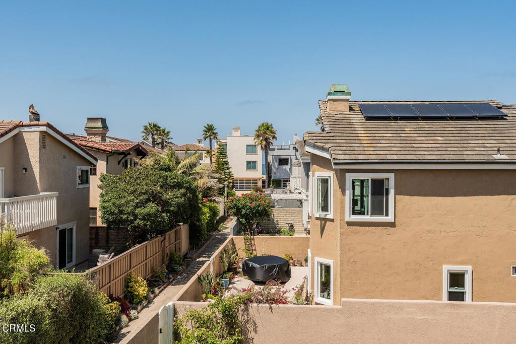 Oxnard, California, 93035, United States, 5 Bedrooms Bedrooms, ,4 BathroomsBathrooms,Residential,Active,1899886