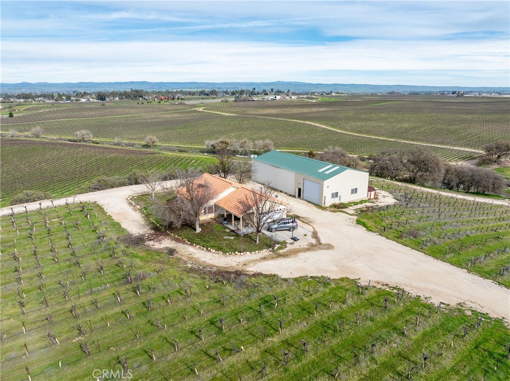 Paso Robles, California, 93446, United States, 7 Bedrooms Bedrooms, ,5 BathroomsBathrooms,Residential,Active,2012901