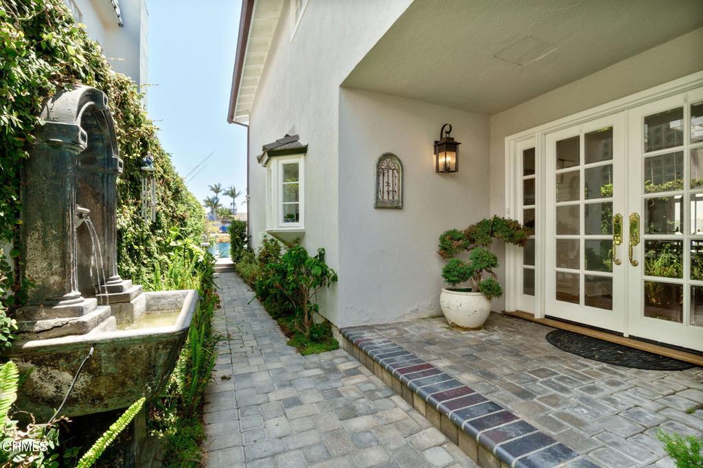 Oxnard, California, 93035, United States, ,4 BathroomsBathrooms,Residential,Active,1841320