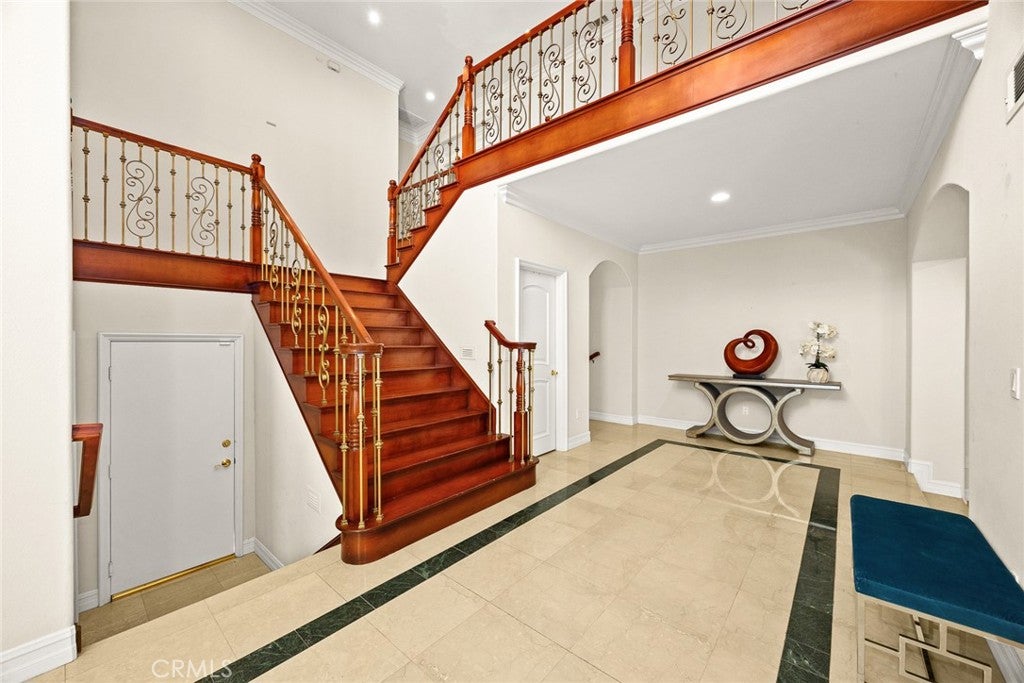 Diamond Bar, California, 91765, United States, 4 Bedrooms Bedrooms, ,5 BathroomsBathrooms,Residential,Active,1985854