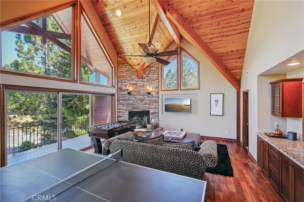 Big Bear Lake, California, 92315, United States, 6 Bedrooms Bedrooms, ,7 BathroomsBathrooms,Residential,Active,1945198