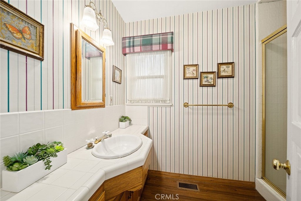 Arcadia, California, 91006, United States, 3 Bedrooms Bedrooms, ,3 BathroomsBathrooms,Residential,Active,1953414